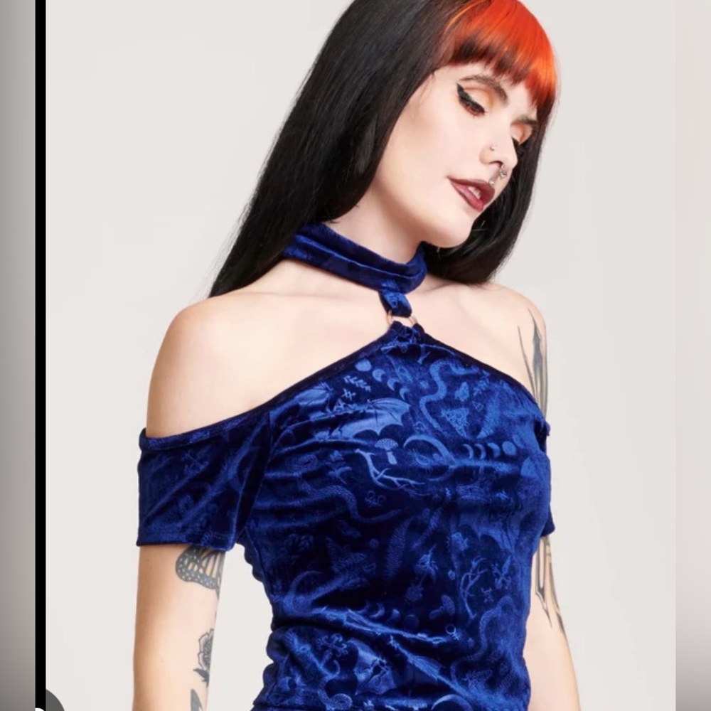 Midnight Hour Blue Velvet Top Med